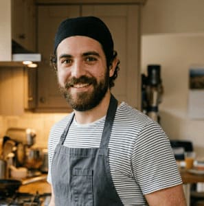 Foto de David. Técnico superior de producción y creador de CocinaPráctica; pruebas y comparativas de utensilios de cocina